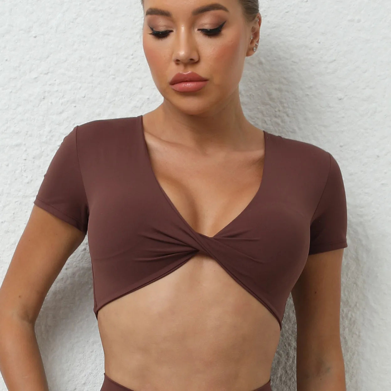 VEE TWIST TOP